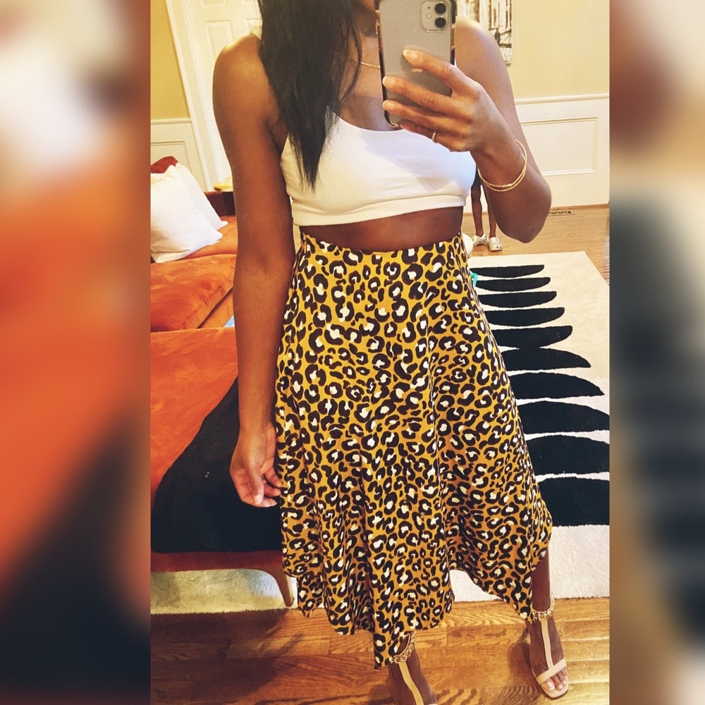 Asymmetrical leopard print skirt